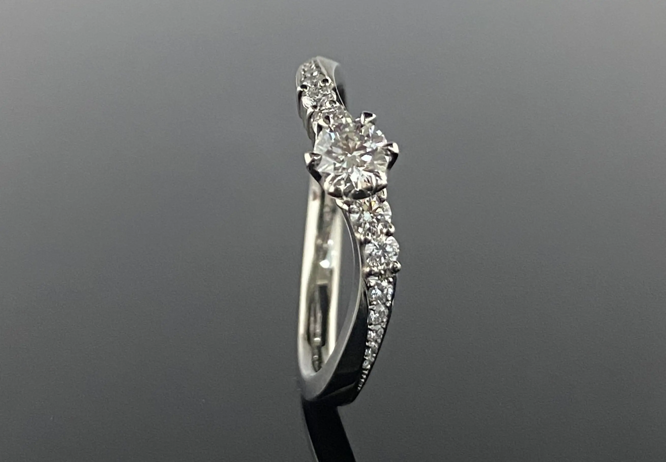 のりぞー　ダイヤステッチ のりぞー ダイヤステッチ ダイヤモンドの美しさを… | 結婚・婚約